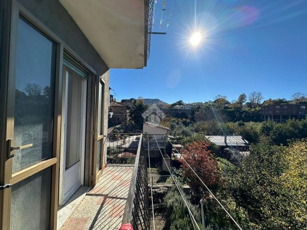 appartamento in vendita a Viterbo in zona Bagnaia