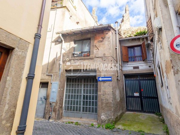 appartamento in vendita a Viterbo in zona Centro Città