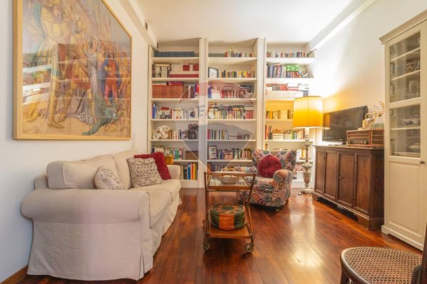 casa indipendente in vendita a Viterbo in zona Centro Città