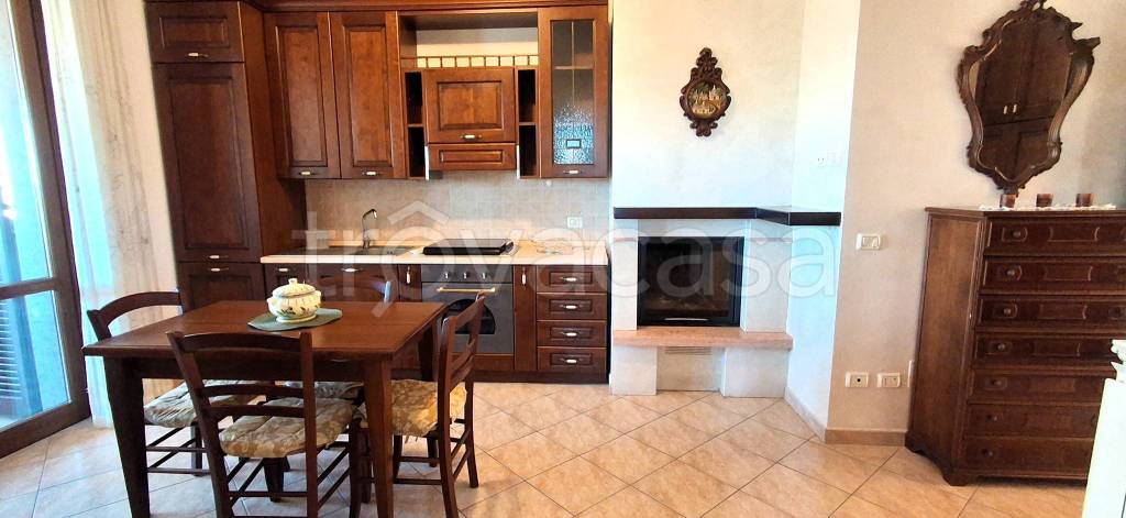 appartamento in vendita a Viterbo in zona Bagnaia