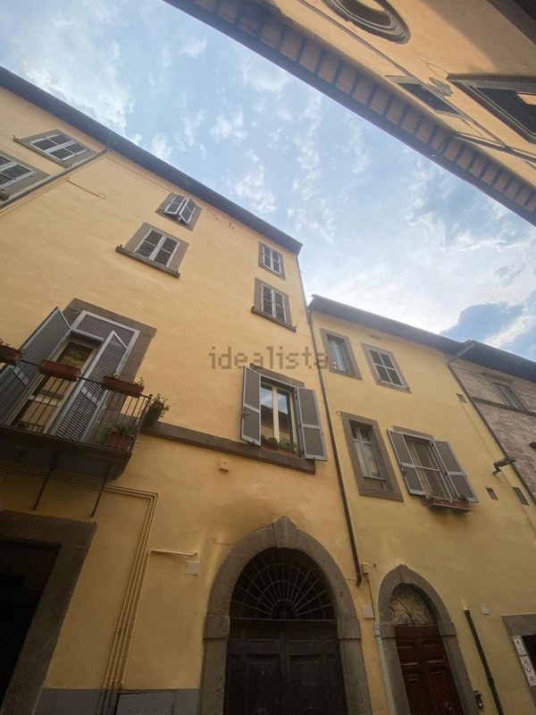 appartamento in vendita a Viterbo in zona Centro Città