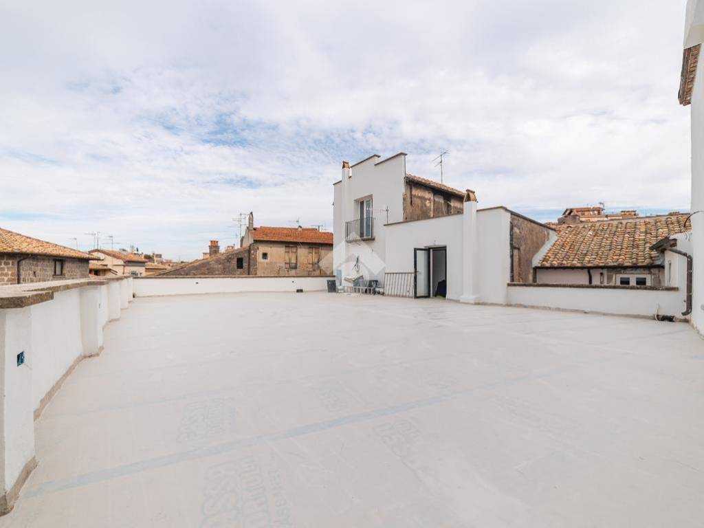 appartamento in vendita a Viterbo in zona Centro Città