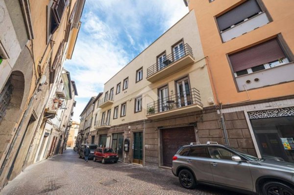 appartamento in vendita a Viterbo in zona Centro Città