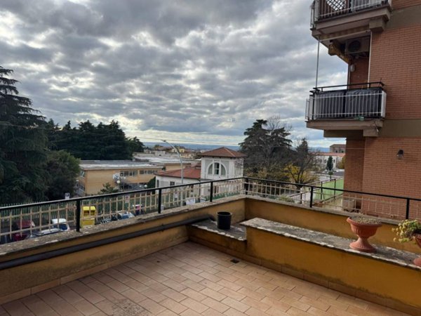 appartamento in vendita a Viterbo