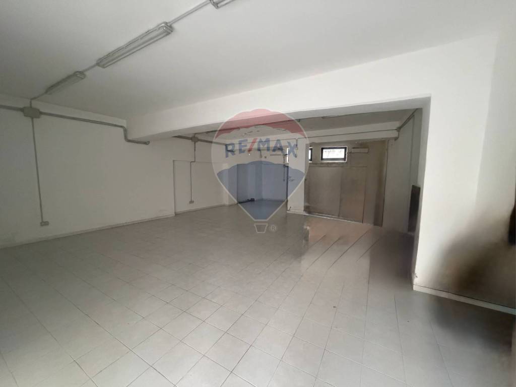 negozio in vendita a Viterbo