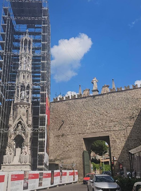 locale commerciale in vendita a Viterbo