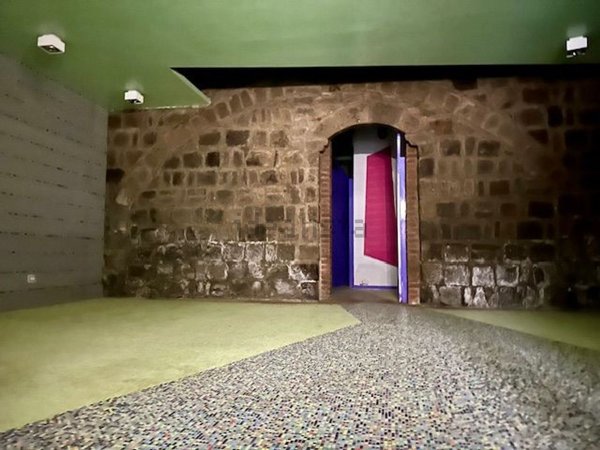 locale commerciale in vendita a Viterbo in zona Centro Città