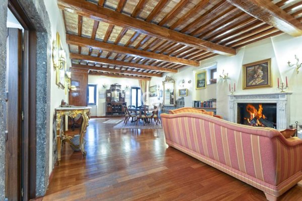 appartamento in vendita a Viterbo in zona Centro Città