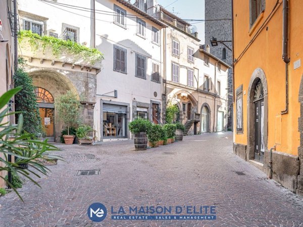 appartamento in vendita a Viterbo in zona Centro Città