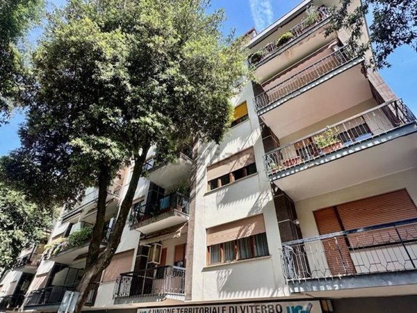 ufficio in vendita a Viterbo