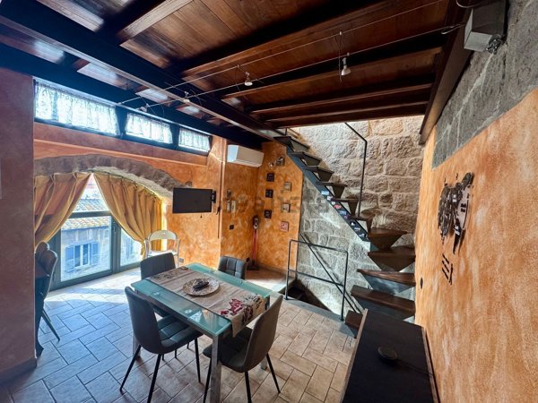 appartamento in vendita a Viterbo in zona Centro Città
