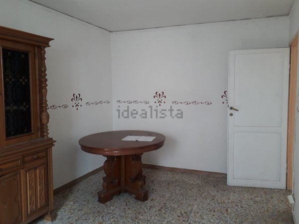 casa indipendente in vendita a Viterbo in zona Bagnaia