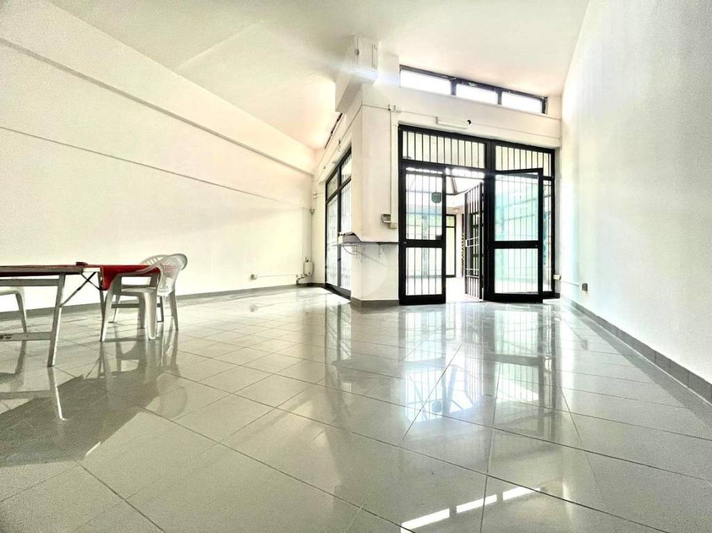 negozio in vendita a Viterbo