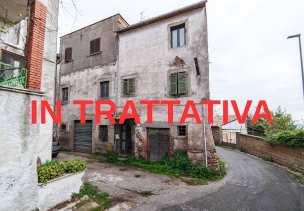 appartamento in vendita a Viterbo in zona Grotte Santo Stefano