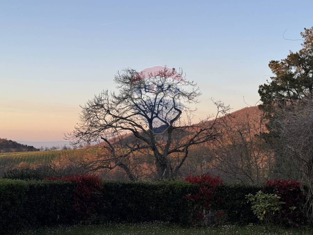 casa indipendente in vendita a Viterbo in zona Bagnaia