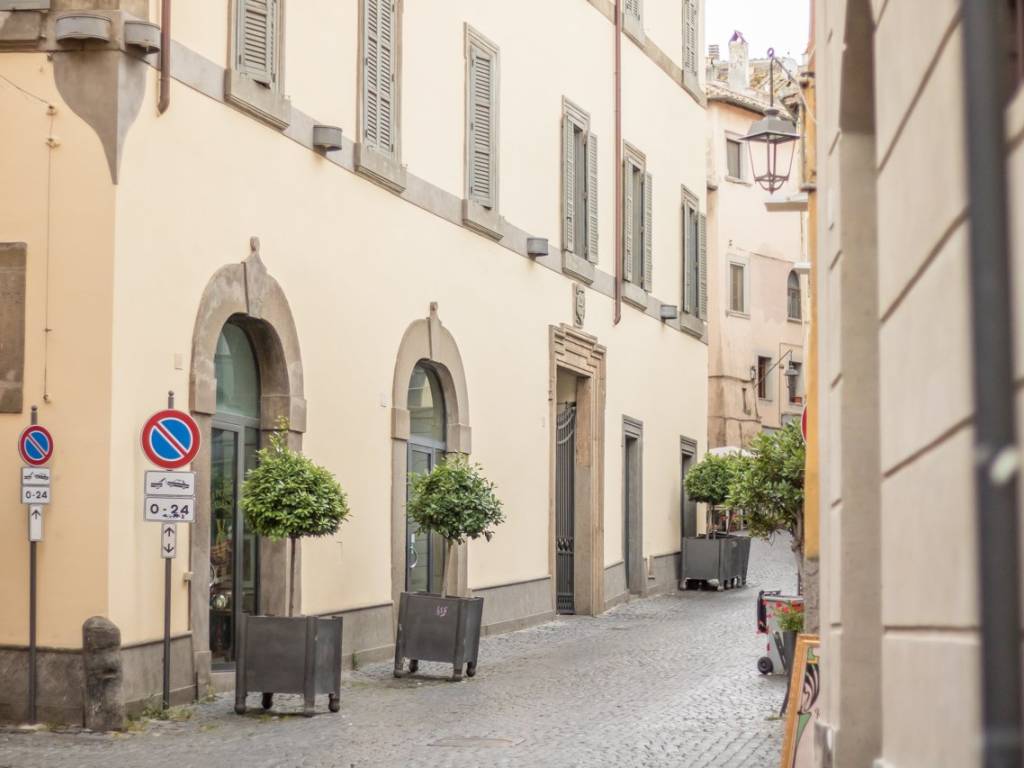 appartamento in vendita a Viterbo in zona Centro Città