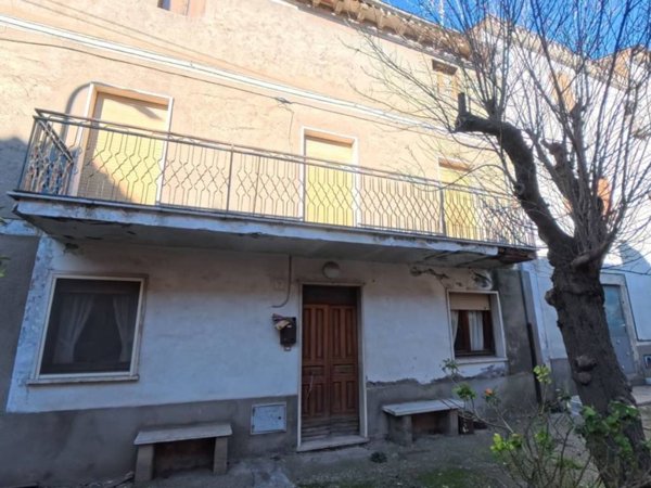 appartamento in vendita a Viterbo in zona Grotte Santo Stefano