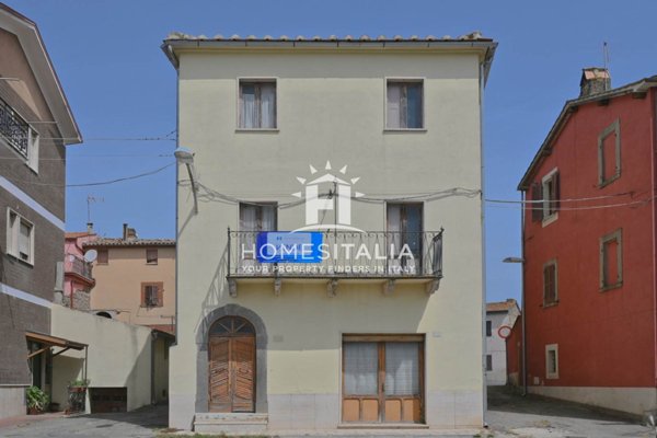 casa indipendente in vendita a Viterbo in zona Grotte Santo Stefano