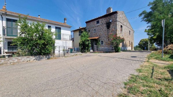 appartamento in vendita a Viterbo in zona Grotte Santo Stefano