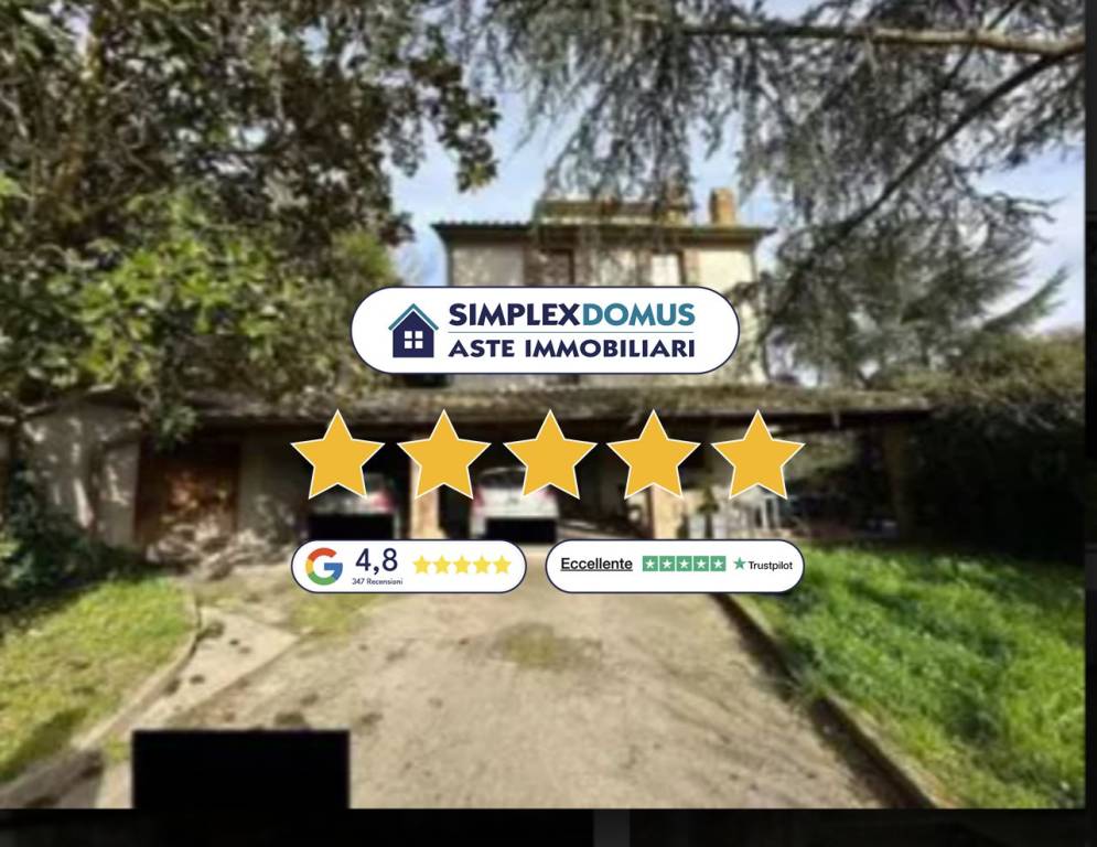 casa indipendente in vendita a Viterbo