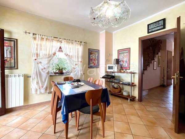 casa indipendente in vendita a Viterbo in zona San Martino al Cimino