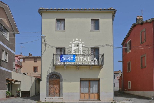 pentavano in vendita a Viterbo