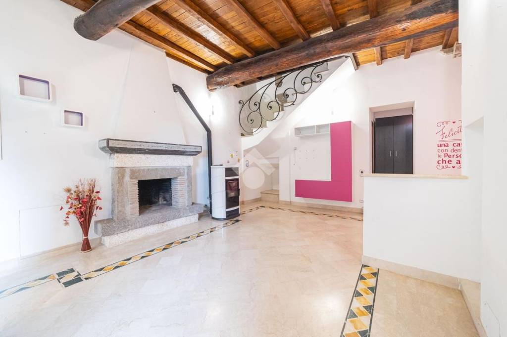 appartamento in vendita a Viterbo in zona Bagnaia