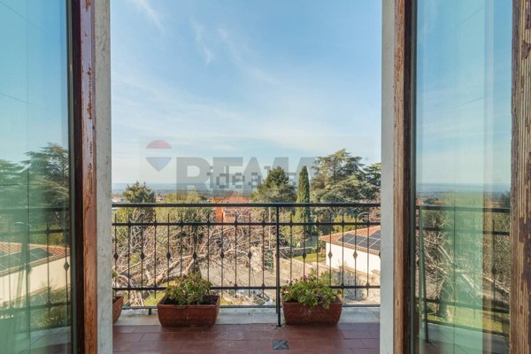 appartamento in vendita a Viterbo in zona San Martino al Cimino