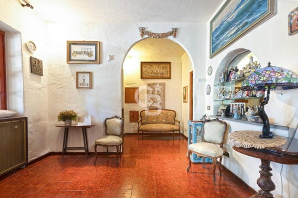 casa indipendente in vendita a Viterbo in zona Ponte di Cetti