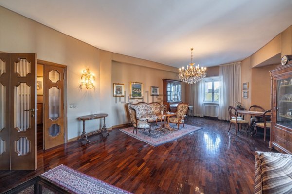 appartamento in vendita a Viterbo in zona Centro Città