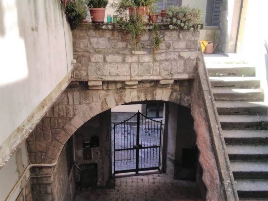 appartamento in vendita a Viterbo in zona Centro Città
