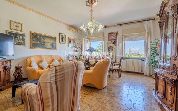 appartamento in vendita a Viterbo in zona Centro Città