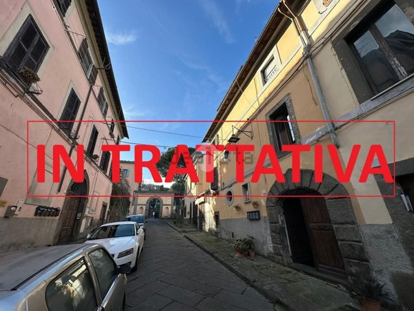 appartamento in vendita a Viterbo in zona Bagnaia