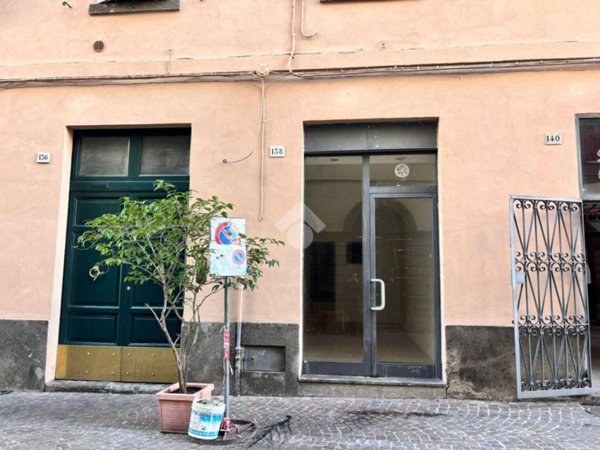 negozio in vendita a Viterbo in zona Centro Città