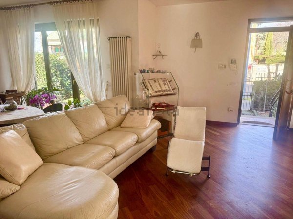 casa indipendente in vendita a Viterbo in zona La Quercia