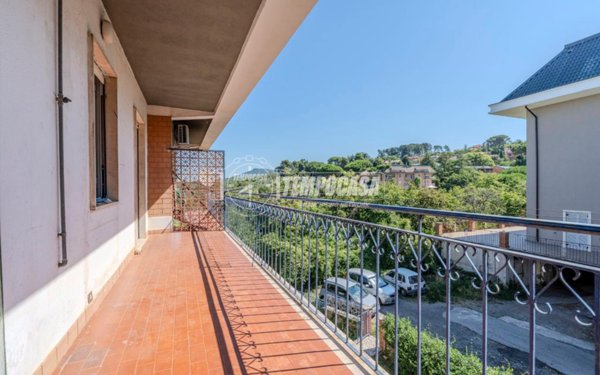 appartamento in vendita a Viterbo in zona San Martino al Cimino