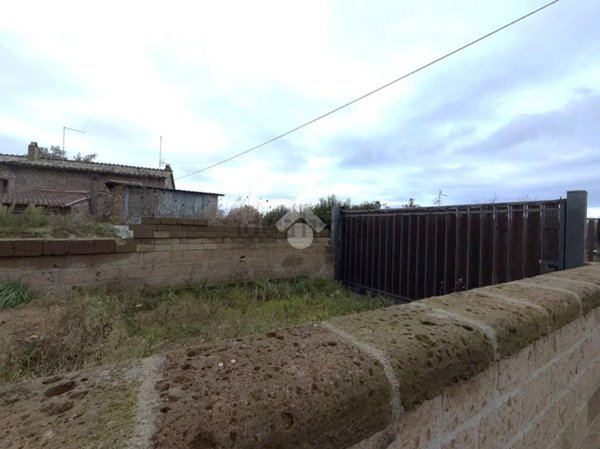 casa semindipendente in vendita a Viterbo in zona Pian di Legname