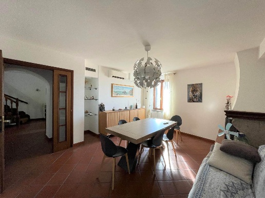 appartamento in vendita a Viterbo in zona Centro Città