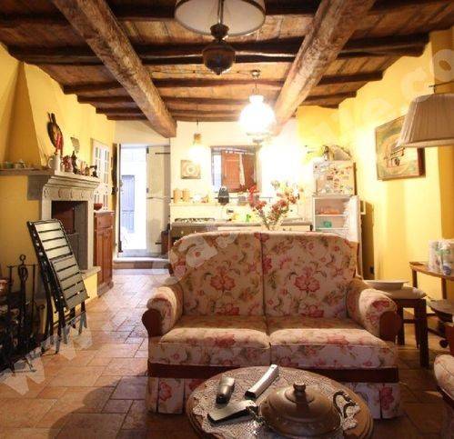 appartamento in vendita a Viterbo in zona Grotte Santo Stefano