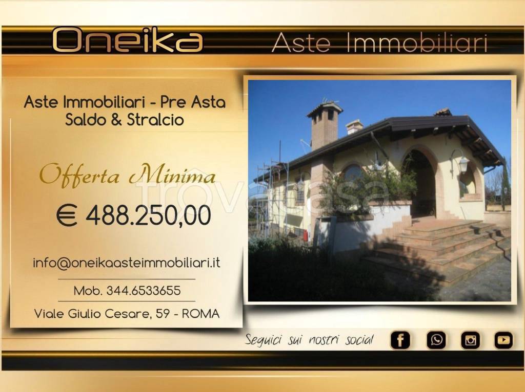 casa indipendente in vendita a Viterbo in zona Tobia