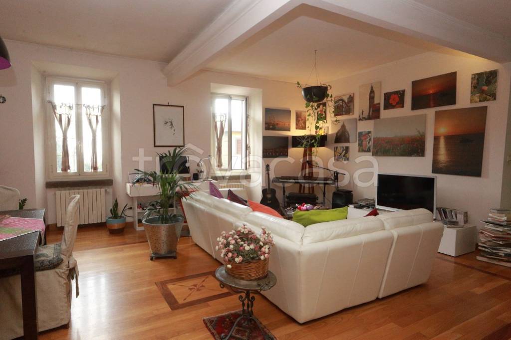 appartamento in vendita a Viterbo in zona San Martino al Cimino