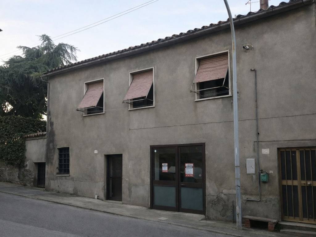 appartamento in vendita a Viterbo in zona Grotte Santo Stefano