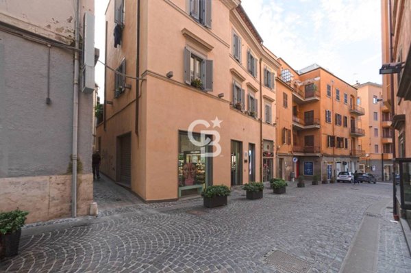 appartamento in vendita a Viterbo in zona Centro Città