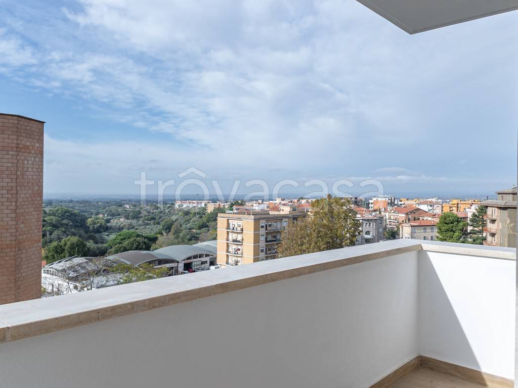 appartamento in vendita a Viterbo in zona La Quercia