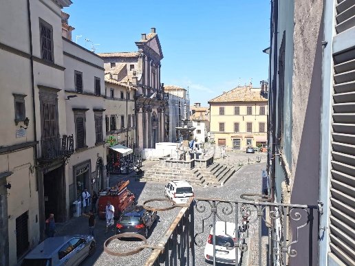 appartamento in vendita a Viterbo in zona Centro Città
