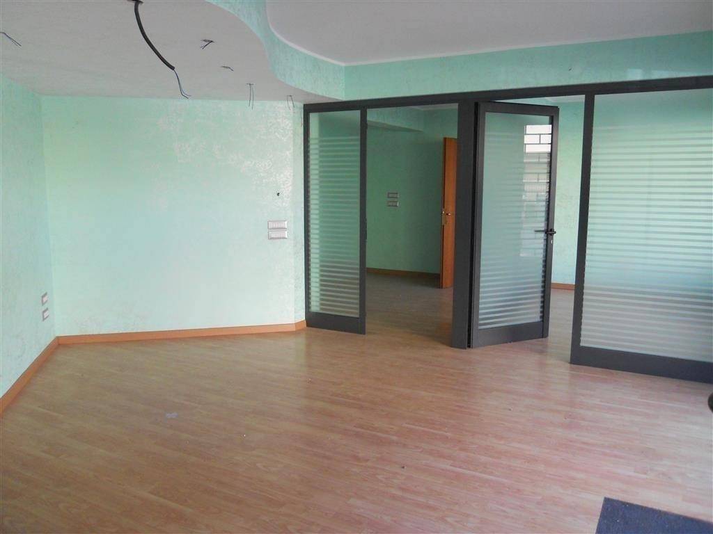 negozio in vendita a Viterbo