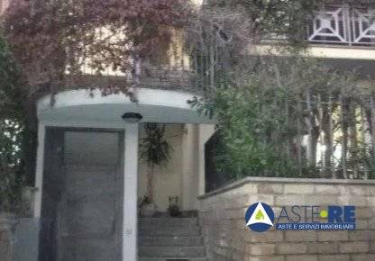 appartamento in vendita a Viterbo in zona San Martino al Cimino