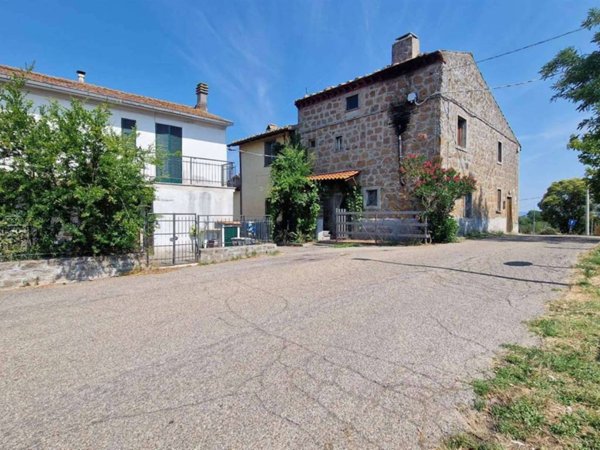 appartamento in vendita a Viterbo in zona Grotte Santo Stefano