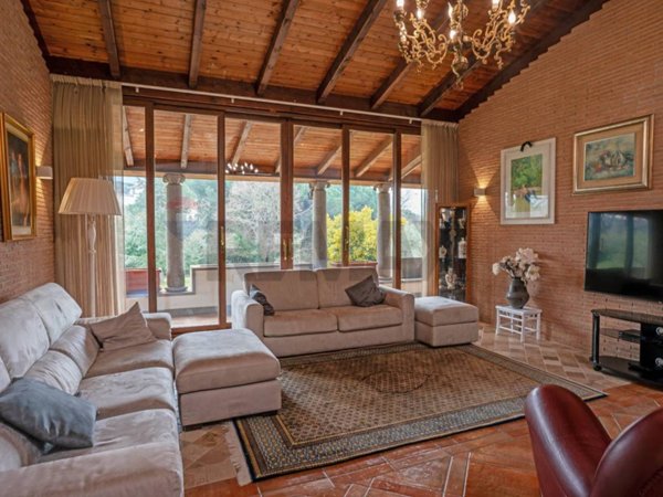 casa indipendente in vendita a Viterbo in zona La Quercia