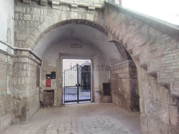 appartamento in vendita a Viterbo in zona Centro Città